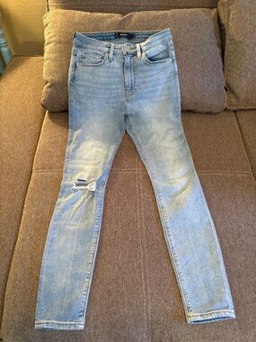 Hudson Jeans Skinny Light Blue Distressed Jeans